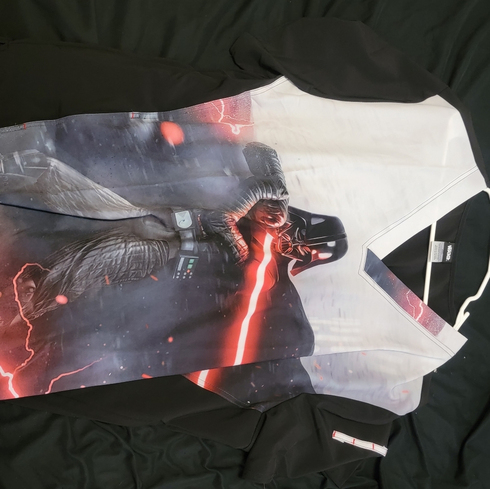 Tooniforms star wars Darth Vader scrub top